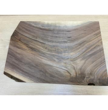 Орех Американский Волнистый заготовка на топ Смешанный АА Волна А 17х395х565 мм - (цельный)-4