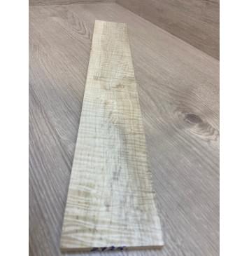 Клён Белый Явор, Волнистый заготовка накладки для электрогитары Радиал А Волна ААА 8.5х78х500 мм (Уценка-сучки)-3