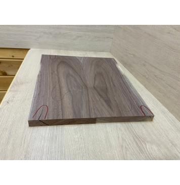 Орех Американский заготовка на топ Тангент АА 20х220-190х530 мм - 2 шт. (книжкой) АКЦИЯ-6