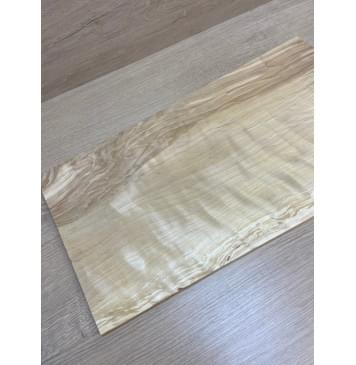 Берёза Пламенная заготовка на топ для Тревел гитары Смешанный АА Волна АА 10х276-236х490 мм (цельный)-3