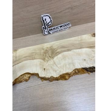 Клён Американский Каповый заготовка на топ под заливку для Тревел гитары Смешанный АА Кап АА 25.5х140-110х440 мм- 1шт (под распил) АКЦИЯ-5