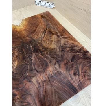 Орех Американский Волнистый заготовка на топ Смешанный АА Волна АА 10х184х420 мм - 2 шт. (книжкой) АКЦИЯ-12