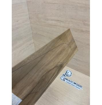 Орех Грецкий заготовка накладки на головку грифа Смешанный ААА 4.5х105-70х220 мм-1