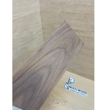 Орех Американский заготовка накладки на головку грифа Тангент ААА 4.3х110-100х280 мм-2