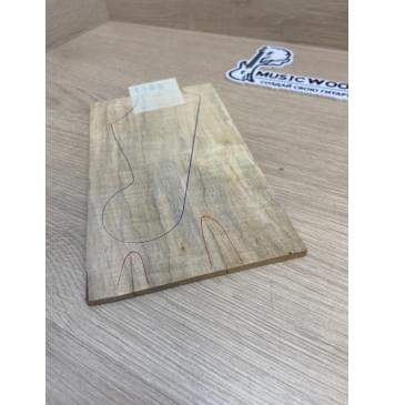 Клён Американский Волнистый заготовка накладки на головку грифа Смешанный ААА Волна АА 4х120х205 мм (Уценка-трещины)-4