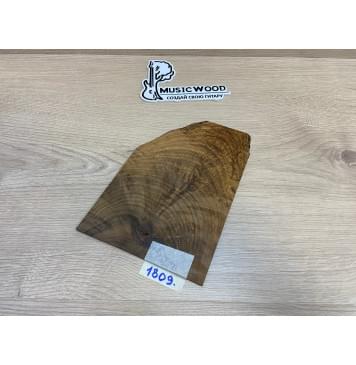 Клён Волнистый Печёный 180 гр заготовка накладки на головку грифа Смешанный АА Волна АА 3.5х150-140-65х205 мм-0