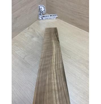 Орех Грецкий Волнистый Заболонь заготовка накладки для электрогитары Радиал АА Волна АА 11х73х565 мм-7