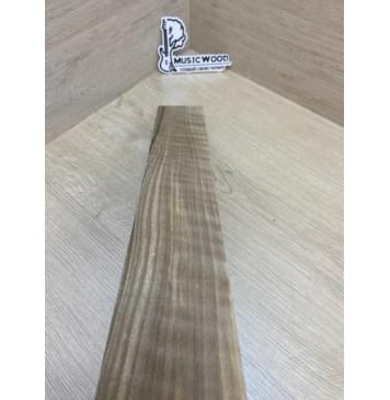 Орех Грецкий Волнистый Заболонь заготовка накладки для электрогитары Радиал АА Волна АА 11х73х565 мм-9