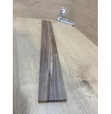 Орех Американский Заболонь заготовка накладки для электрогитары Радиал АА 9.5х63х525 мм-2