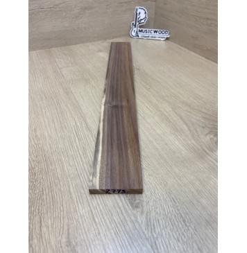 Орех Американский Заболонь заготовка накладки для электрогитары Смешанный А 10х63х525 мм (Уценка-сучки)-5