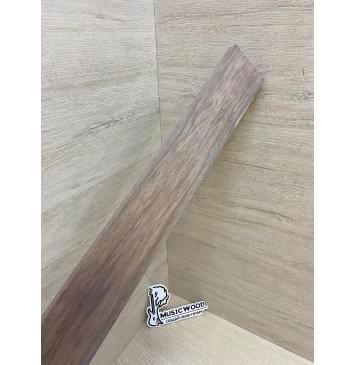 Орех Американский заготовка накладки для электрогитары Тангент ААА 10.5х70-60х510 мм-10