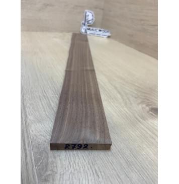 Орех Американский Заболонь заготовка накладки для электрогитары Радиал А 9х61х540 мм-1