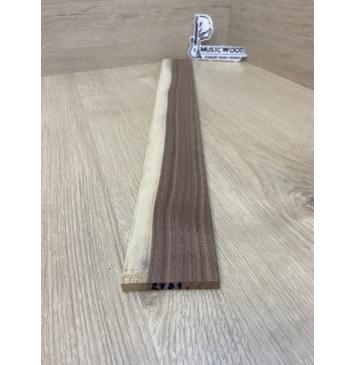 Орех Американский Заболонь заготовка накладки для электрогитары Радиал АА 8.3х66х585 мм-2