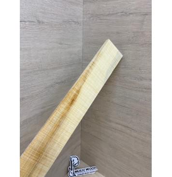 Клён Американский Волнистый заготовка накладки для электрогитары Радиал АА Волна ААА 10х69-64х495 мм-22