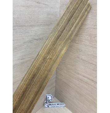 Овенгкол заготовка накладки для бас-гитары Радиал АА 8.5х72-60х700 мм-10