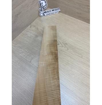 Клён Американский Волнистый заготовка накладки для электрогитары Смешанный А Волна ААА 8.5х68-47х515 мм (Уценка-сучки)-11