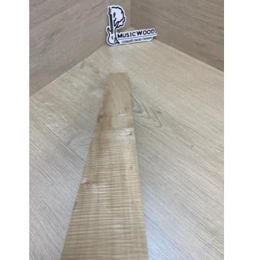 Клён Американский Волнистый заготовка накладки для электрогитары Смешанный А Волна ААА 7х70-45х510 мм (Уценка-сучки)-17