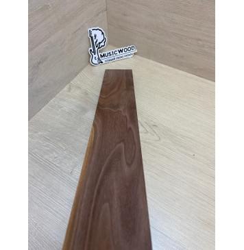 Орех Американский заготовка накладки для электрогитары Смешанный ААА 12.5х70х550 мм-4