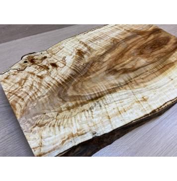 Клён Американский Волнистый заготовка корпуса для Тревел Гитары Тангент А Волна ААА 41х275-180х435 мм (массив) Уценка-трещины-21