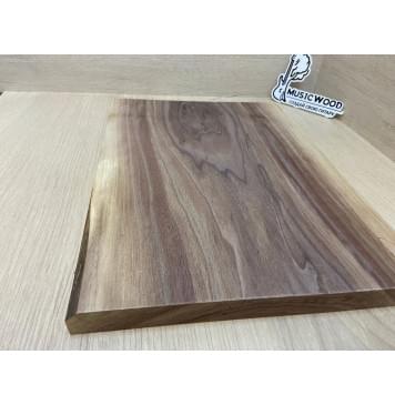 Орех Американский Заболонь заготовка на топ для Тревел гитары Тангент АА 22х268х365 мм - (цельный) АКЦИЯ-7