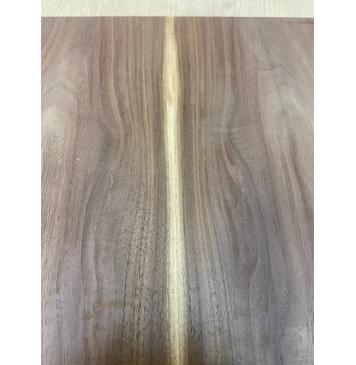 Орех Американский заготовка на топ Тангент А 14х160х515 мм - 2шт. (книжкой) Уценка-сучки-5