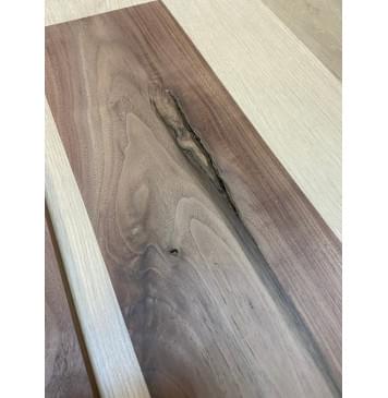 Орех Американский заготовка на топ Тангент А 14х160х515 мм - 2шт. (книжкой) Уценка-сучки-11