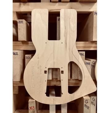 Traveler Guitar LTD EC-1, 22 Frets, 24.75", Tune-O-Matic Paxphil BM005-CR, полный комплект для фрезеровки гитары, фанера 8мм Traveler Guitar LTD EC-1, 22 Frets, 24.75", Tune-O-Matic Paxphil BM005-CR, полный комплект для фрезеровки гитары, фанера 8мм-1