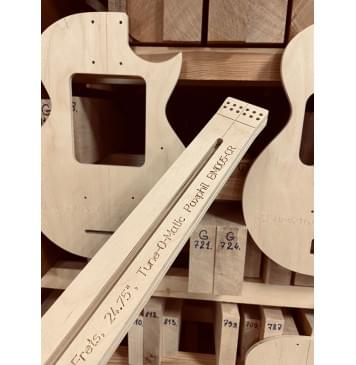 Traveler Guitar LTD EC-1, 22 Frets, 24.75", Tune-O-Matic Paxphil BM005-CR, полный комплект для фрезеровки гитары, фанера 8мм Traveler Guitar LTD EC-1, 22 Frets, 24.75", Tune-O-Matic Paxphil BM005-CR, полный комплект для фрезеровки гитары, фанера 8мм-10