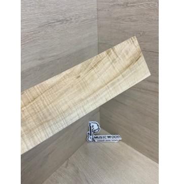 Клён Американский Волнистый заготовка для бриджа акустической гитары Радиал А Волна АА 13х68х290 мм-5