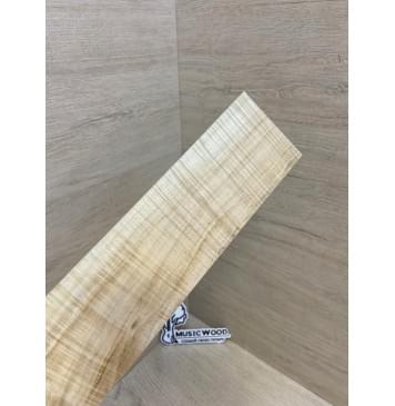 Клён Американский Волнистый заготовка для бриджа акустической гитары Радиал А Волна АА 13х68х290 мм-7