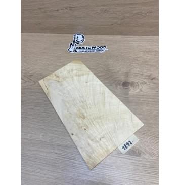 Клён Американский Волнистый заготовка накладки на головку грифа Смешанный АА Волна ААА 3.5х153-143х270 мм-0