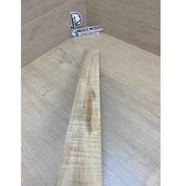 Клён Американский Волнистый заготовка накладки для электрогитары Радиал А Волна АА 9х60-52х565 мм (Уценка-сучки)-10
