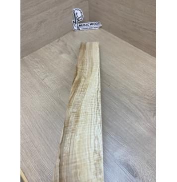 Клён Американский Волнистый заготовка накладки для электрогитары Радиал АА Волна ААА 9х80-67х615 мм-11