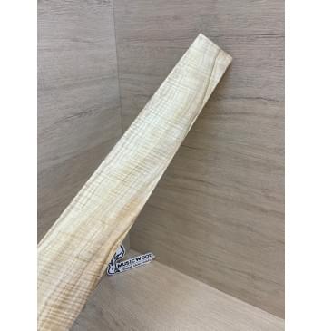 Клён Американский Волнистый заготовка накладки для электрогитары Радиал АА Волна ААА 9х80-67х615 мм-0