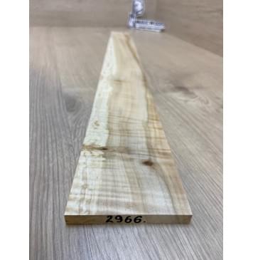 Клён Американский Волнистый заготовка накладки для электрогитары Радиал А Волна АА 9х80-59х610 мм (Уценка-сучки)-1