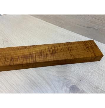 Клён Волнистый Печёный 180гр заготовка грифа для Безголовой гитары Радиал АА Волна ААА 25.5х68-65х595 мм (Уценка-сучок)-13