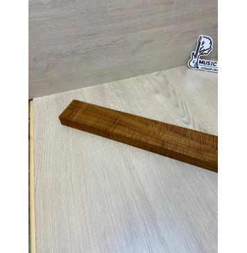 Клён Волнистый Печёный 180гр заготовка грифа для Безголовой гитары Радиал АА Волна ААА 25.5х68-65х595 мм (Уценка-сучок)-21