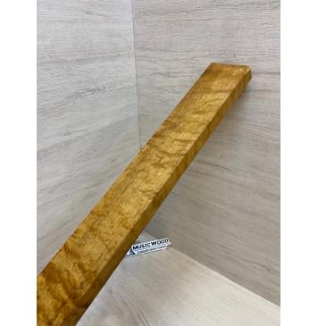 Клён Волнистый Печёный 180гр заготовка грифа для Безголовой гитары Смешанный А Волна АА 22х70х530 мм (Уценка-трещина)-13