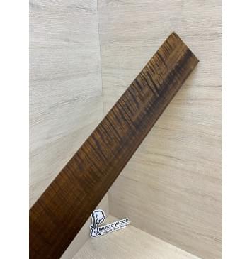 Орех Грецкий Волнистый Печёный 180гр заготовка накладки для электрогитары Радиал ААА Волна АА 7.5х78х550 мм-0