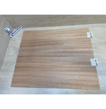 Махагон Кая заготовка комплекта (Дека + Обечайки) акустической гитары Радиал АА 4х230х550 мм (Дека 2шт) Радиал АА 4.2х130х855 мм (Обечайка 2шт)-4