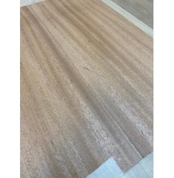 Махагон Кая заготовка комплекта (Дека + Обечайки) акустической гитары Радиал АА 4х230х550 мм (Дека 2шт) Радиал АА 4.2х130х855 мм (Обечайка 2шт)-3