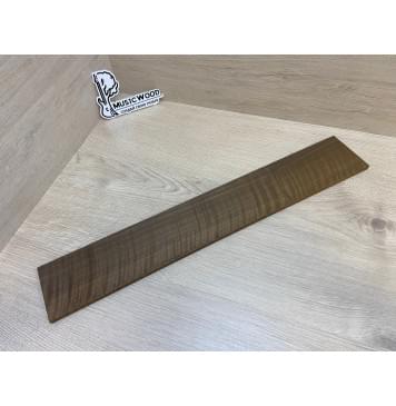 Орех Грецкий Волнистый Печёный 180гр заготовка накладки для электрогитары Радиал А Волна ААА 8.5х85х545 мм (Уценка-сучок)-1