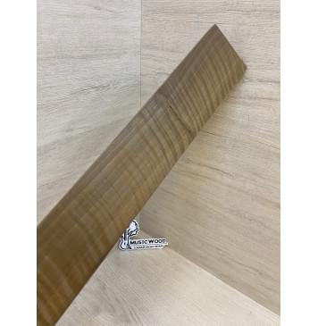 Орех Грецкий Волнистый Печёный 180гр заготовка накладки для электрогитары Радиал А Волна ААА 8.5х85х545 мм (Уценка-сучок)-9