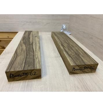 Корина Чёрная заготовка корпуса гитары со сквозным грифом Смешанный АА 50.5х123х550-520 мм (2шт) (Червоточины) Корина Чёрная заготовка корпуса гитары со сквозным грифом Смешанный АА 50.5х123х550-520 мм (2шт) (Червоточины)-1