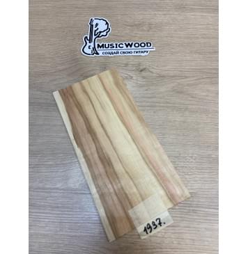 Клён Американский Ashleaf заготовка накладки на головку грифа Радиал АА 3.5х120-115х235 мм Клён Американский Ashleaf заготовка накладки на головку грифа Радиал АА 3.5х120-115х235 мм-0