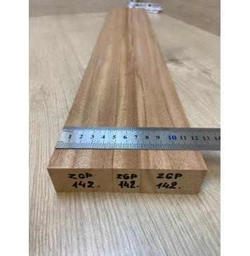 Махагон Кая заготовка грифа электрогитары Радиал ААА 30х(48-20-48)х700 мм из 3х частей-3