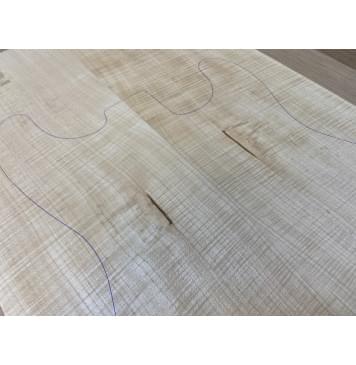 Клён Белый Явор, Волнистый заготовка на топ Радиал А Волна ААА 14х180х600 мм - 2 шт (книжкой) Уценка-потемнения,сучок-7