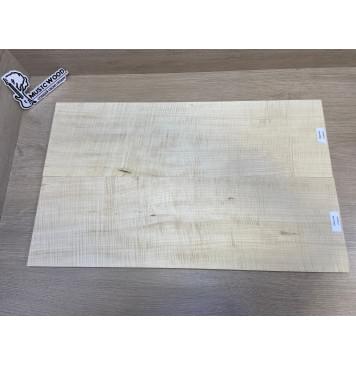 Клён Белый Явор, Волнистый заготовка на топ Радиал А Волна ААА 14х180х600 мм - 2 шт (книжкой) Уценка-потемнения,сучок-12