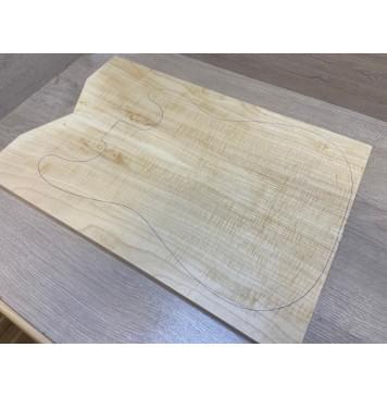 Клён Белый Явор, Волнистый заготовка на топ Смешанный АА Волна ААА 18х177х530-495 мм - 2 шт (книжкой) Уценка-потемнения с обратной стороны,сучок-13