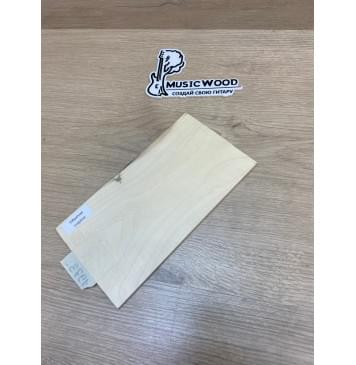 Клён Белый заготовка накладки на головку грифа Тангент ААА 4.5х120х220 мм-1